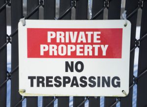 No Tresspassing